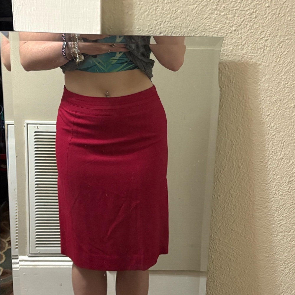 White House Black Market Red Pencil Skirt Knee-Length Casual